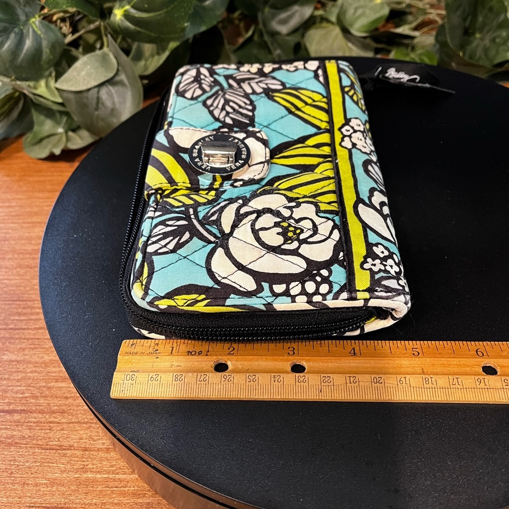 Vera Bradley Electronics Wallet - image 5